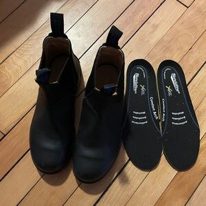 Blundstone Women’s Thermal Chelsea boot - Black - Size 8.5